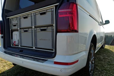 VarioBox EUROBOX s kanystrem 20 l pro Volkswagen Transporter, Caravelle a Multivan T5, T6