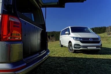 VarioBox SOCKETBOX pro Volkswagen Transporter, Caravelle a Multivan T5, T6
