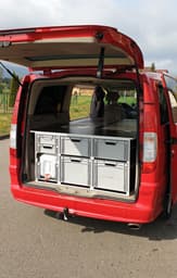 VarioBox EUROBOX z kanistrem 20 l w Mercedesie Viano 2010