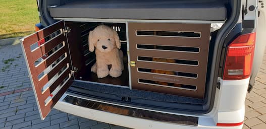 VarioBox ANIMALBOX ve Volkswagenu Caravelle T6.1 2020