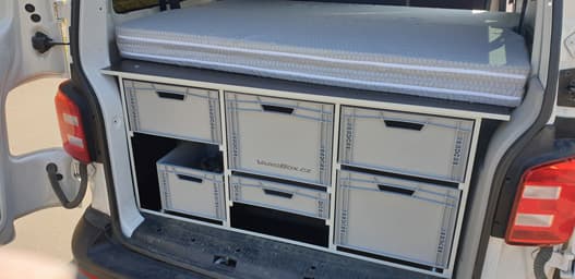 VarioBox EUROBOX w wersji indywidualnej w Volkswagenie Transporter T6 2018